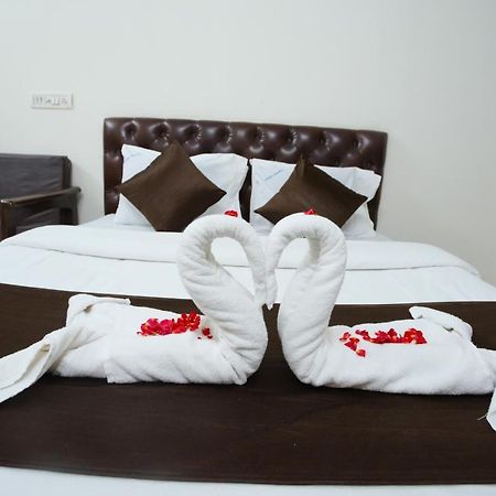 Ganesh Guest House Csennai Kültér fotó