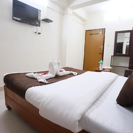 Ganesh Guest House Csennai Kültér fotó