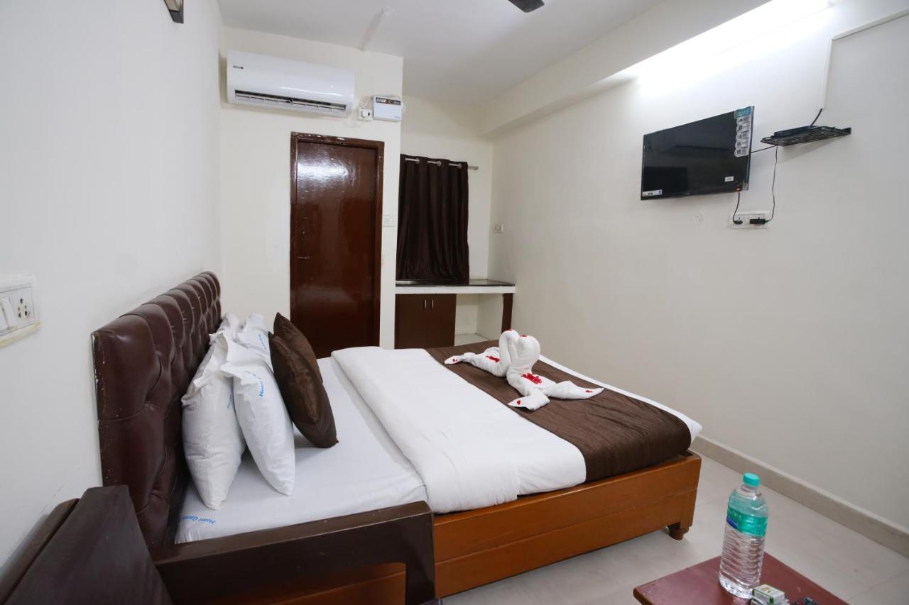 Ganesh Guest House Csennai Kültér fotó