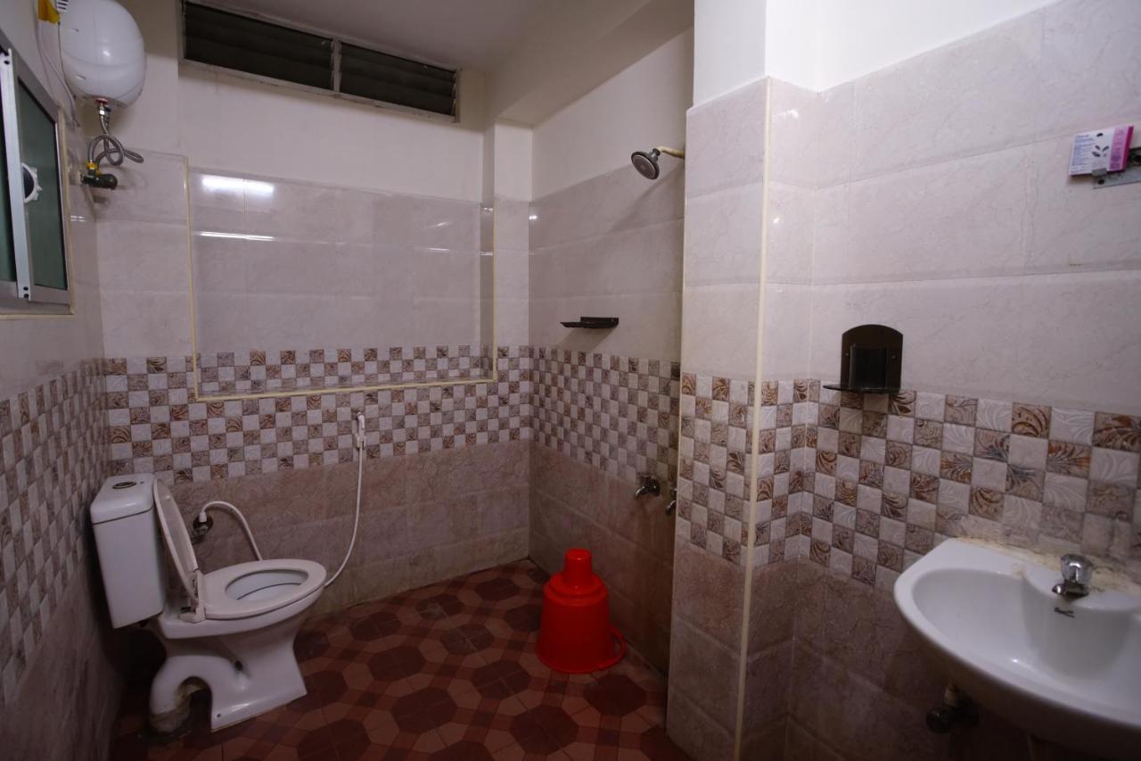Ganesh Guest House Csennai Kültér fotó