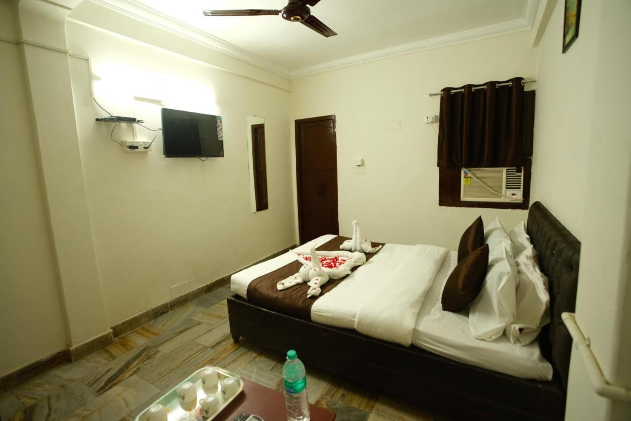 Ganesh Guest House Csennai Kültér fotó