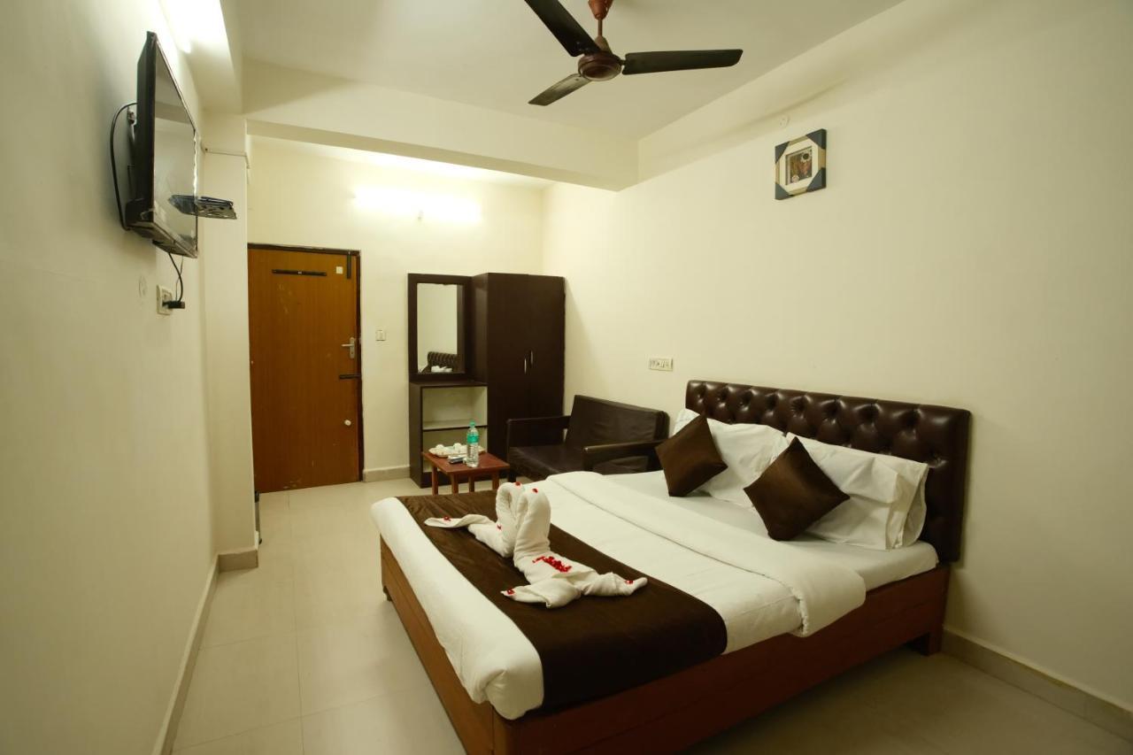 Ganesh Guest House Csennai Kültér fotó