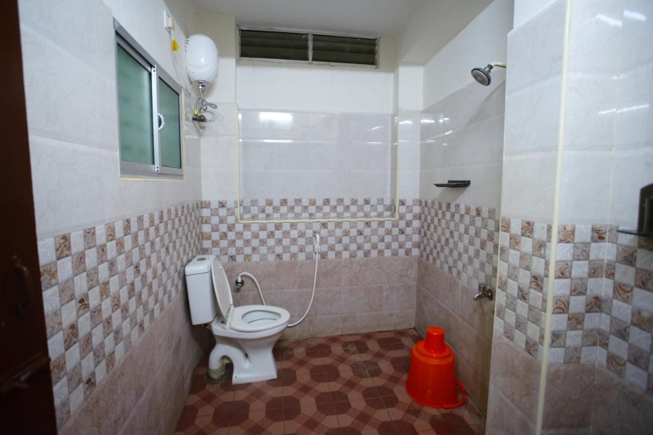 Ganesh Guest House Csennai Kültér fotó