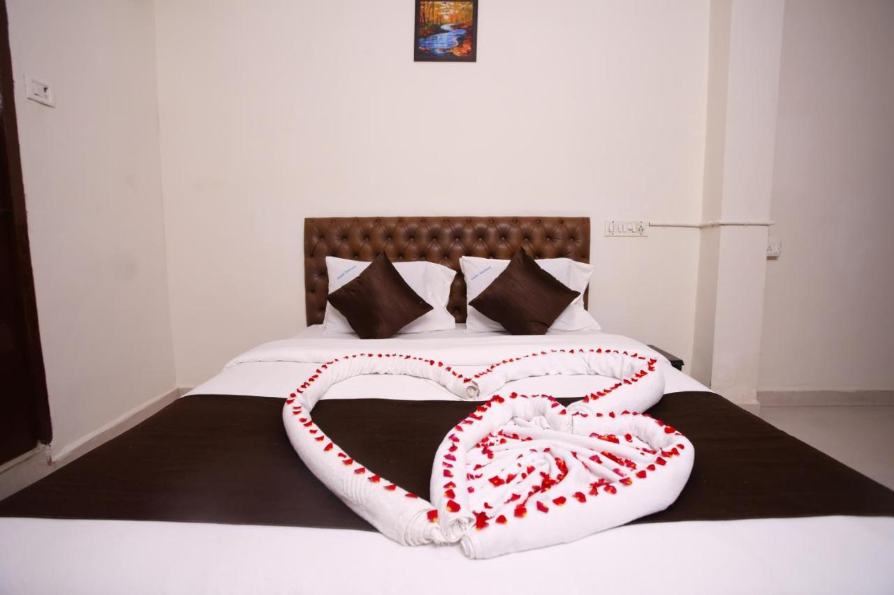 Ganesh Guest House Csennai Kültér fotó